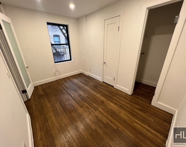 Tiemann Place - Photo Thumbnail 2