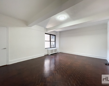 West 73rd Street - Photo Thumbnail 1