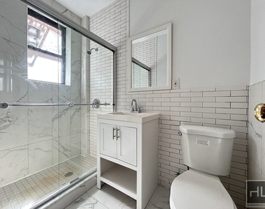 Tiemann Place - Photo Thumbnail 5