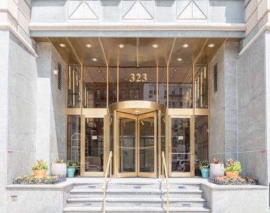 West 96 Street - Photo Thumbnail 5