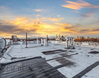 119 Linden Street - Photo Thumbnail 10