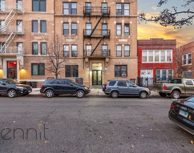 119 Linden Street - Photo Thumbnail 9
