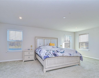 10422 Gliding Eagle Way - Photo Thumbnail 34