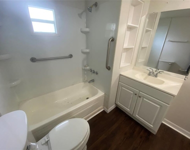 38313 Tucker Road - Photo Thumbnail 13
