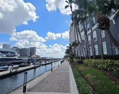700 S Harbour Island Boulevard - Photo Thumbnail 4