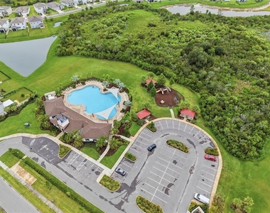 5635 Hollingworth Trail - Photo Thumbnail 27