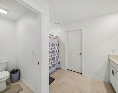 35194 Ackley Trce - Photo Thumbnail 22
