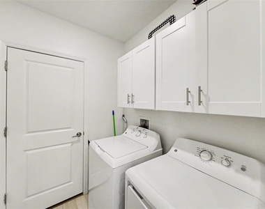 35194 Ackley Trce - Photo Thumbnail 19