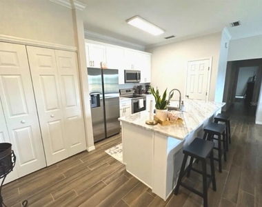 306 Eagle Pond Drive - Photo Thumbnail 4