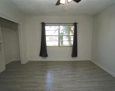 3916 W North A Street - Photo Thumbnail 9