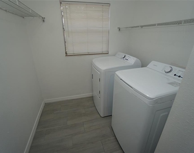 3916 W North A Street - Photo Thumbnail 11