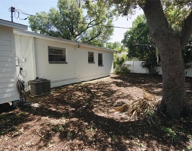 3916 W North A Street - Photo Thumbnail 12