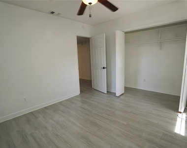 3916 W North A Street - Photo Thumbnail 15