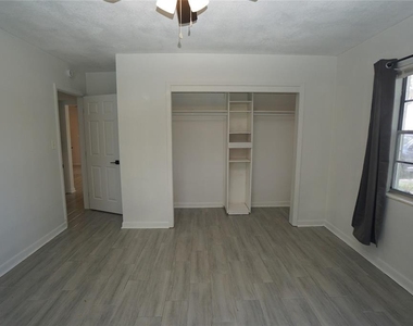 3916 W North A Street - Photo Thumbnail 13