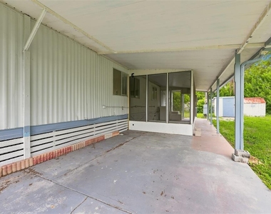 7213 Commons Boulevard - Photo Thumbnail 16