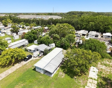 7213 Commons Boulevard - Photo Thumbnail 19