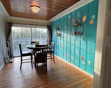 1564 S Michigan Avenue - Photo Thumbnail 2