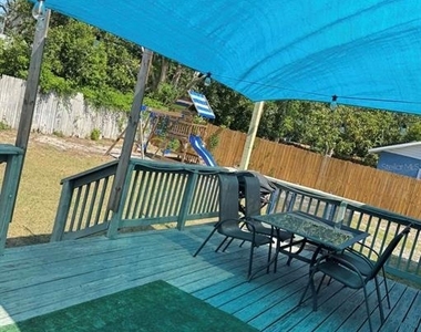 1564 S Michigan Avenue - Photo Thumbnail 7