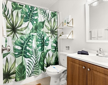4215 E Bay Drive - Photo Thumbnail 13