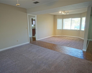 10411 Butia Place - Photo Thumbnail 4