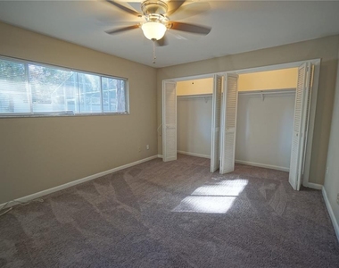 10411 Butia Place - Photo Thumbnail 23