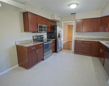 10411 Butia Place - Photo Thumbnail 6