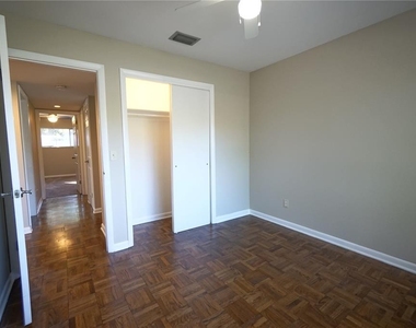 10411 Butia Place - Photo Thumbnail 15