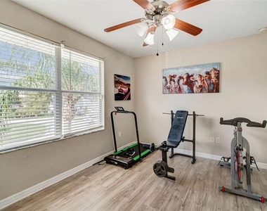 222 Carpenters Way - Photo Thumbnail 13
