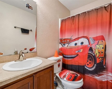 222 Carpenters Way - Photo Thumbnail 16