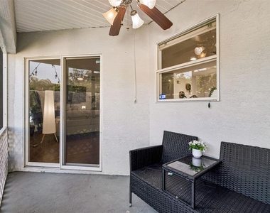 222 Carpenters Way - Photo Thumbnail 19