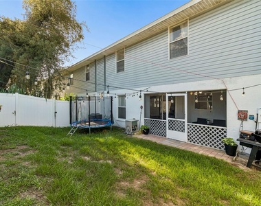 222 Carpenters Way - Photo Thumbnail 20
