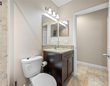 230 Clayton Street - Photo Thumbnail 8