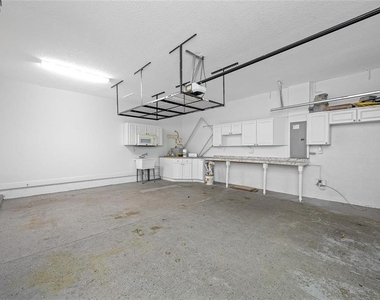 230 Clayton Street - Photo Thumbnail 27
