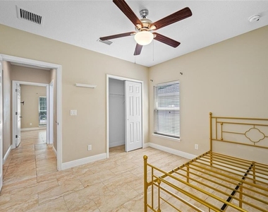 230 Clayton Street - Photo Thumbnail 10