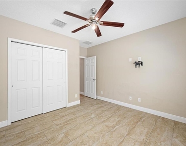 230 Clayton Street - Photo Thumbnail 6