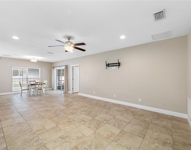 230 Clayton Street - Photo Thumbnail 18