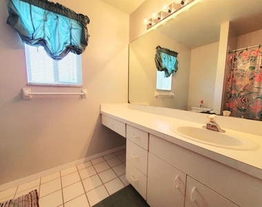 2331 Rothenfeld Court - Photo Thumbnail 32