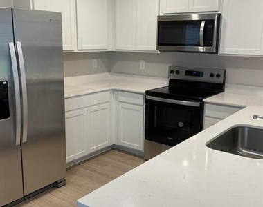 10650 Hidden Banks Glen - Photo Thumbnail 5