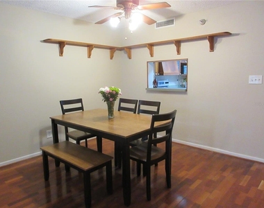 201 W Laurel Street - Photo Thumbnail 8