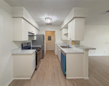 36101 Deer Creek Drive - Photo Thumbnail 2