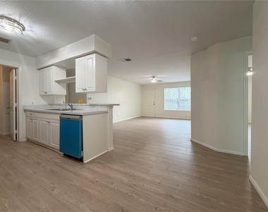 36101 Deer Creek Drive - Photo Thumbnail 4