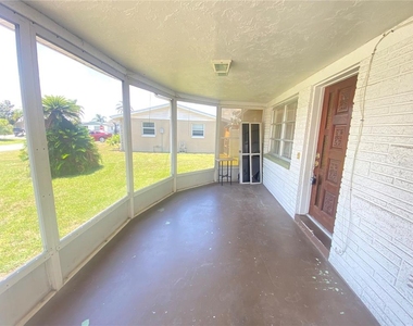 2713 Capricorn Place - Photo Thumbnail 3