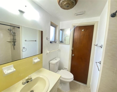 2713 Capricorn Place - Photo Thumbnail 20