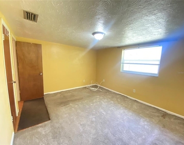2713 Capricorn Place - Photo Thumbnail 23