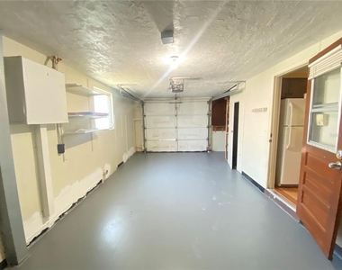 2713 Capricorn Place - Photo Thumbnail 28