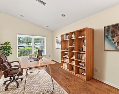 11331 Coconut Island Drive - Photo Thumbnail 3