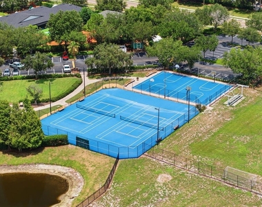11331 Coconut Island Drive - Photo Thumbnail 20