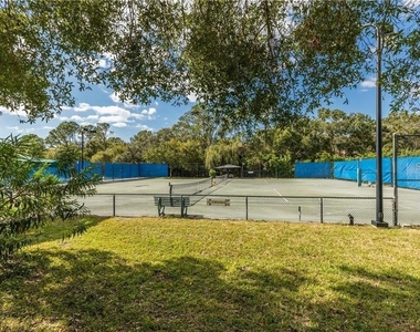 20 Woodlake Place - Photo Thumbnail 22