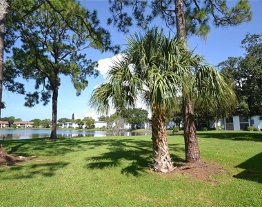 20 Woodlake Place - Photo Thumbnail 24