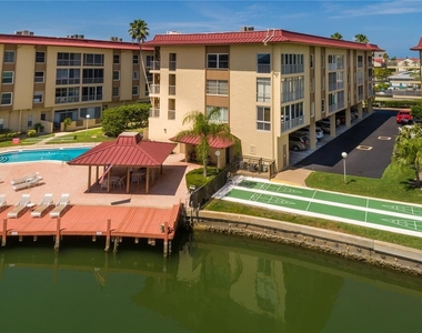 121 Island Way - Photo Thumbnail 1